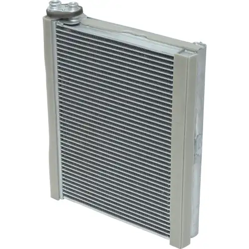 Испаритель кондиционера UAC EV940007PFC