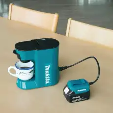 Кофеварка DCM500Z MAKITA