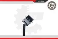 Датчик ABS SKV 06SKV075