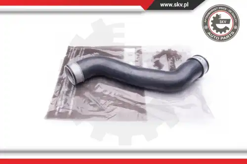 24SKV636 Патрубок интеркулера