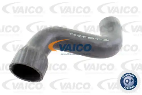 Патрубок интеркулера AUDI SEAT V103826 VAICO