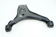 рычаг правый Audi 895 407 148 A VAG