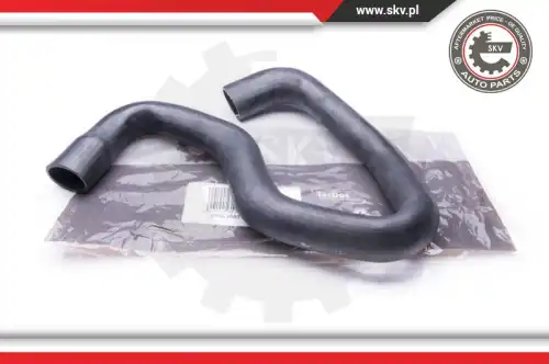 ПАТРУБОК ИНТЕРКУЛЕРА OPEL RENAULT 24SKV683
