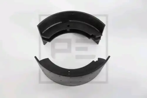 Тормозные колодки дисковые PE 146.120-00A