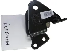 1016013079 КРОНШТЕЙН ПОДУШКИ ДВИГАТЕЛЯ ЗАДНЕЙ GEELY