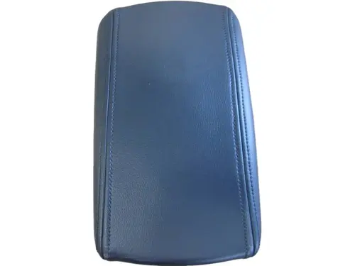КРЫШКА ПОДЛОКОТНИКА 1018053327 GEELY