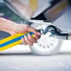 Трос буксировочный GOODYEAR GY004000 ленточный , крюк/крюк , 3.5 т. , 5 м.