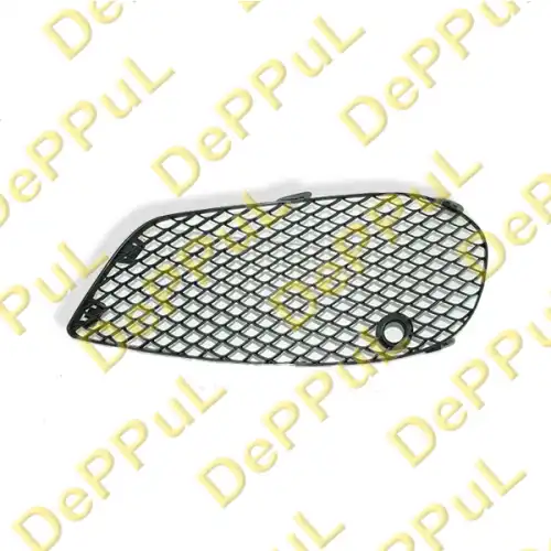 Решетка бампера DEPPUL DEME010