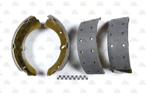 Тормозные колодки барабанные ZEVS FN3361