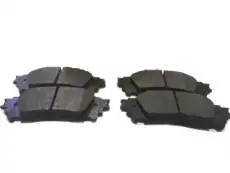 Тормозные колодки дисковые TOYOTA / LEXUS 0446678020