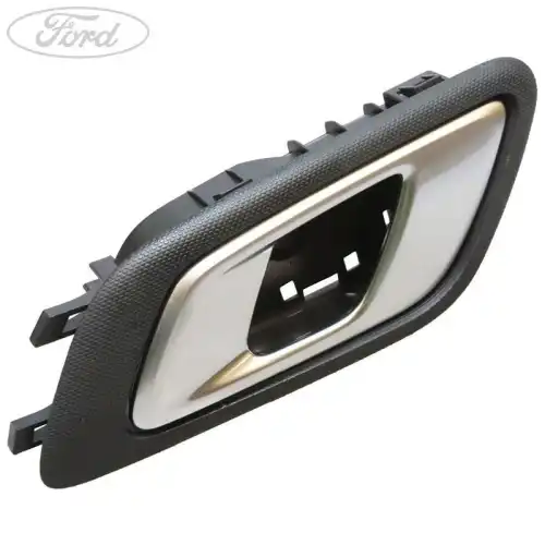 Ручка двери FORD 1752386