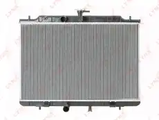 Радиатор системы охлаждения двигателя LYNXAUTO RB-1105