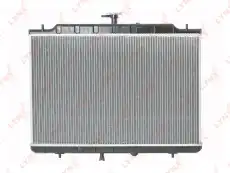 Радиатор системы охлаждения двигателя LYNXAUTO RB-1105