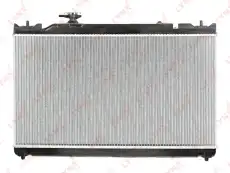 Радиатор системы охлаждения двигателя LYNXAUTO RB-1124