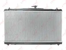 Радиатор системы охлаждения двигателя LYNXAUTO RB-1126