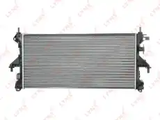 Радиатор системы охлаждения двигателя LYNXAUTO RM-1021
