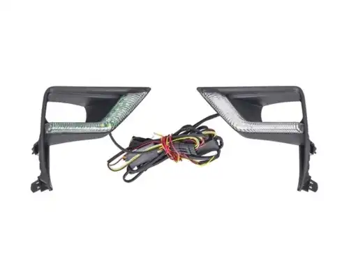 Решетка бампера SAILING TYL01180016S