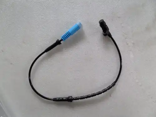 Датчик ABS MAGTECHNIC MAG8030