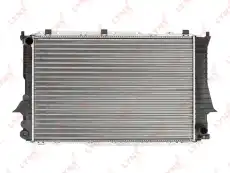 Радиатор системы охлаждения двигателя LYNXAUTO RM-1210