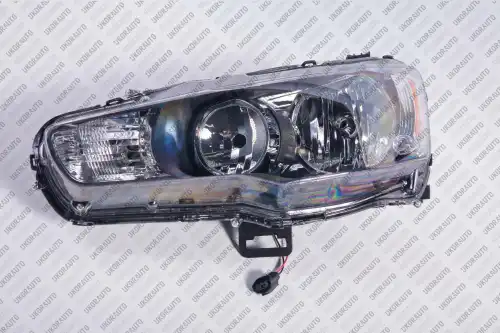 Фара UKORAUTO UMLA3832139