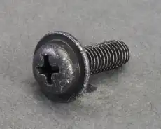 TAPPING SCREW-PAN FLANGE HEAD 047105160 SUBARU