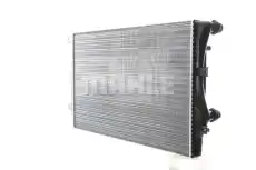 Радиатор системы охлаждения двигателя MAHLE CR 761 000S