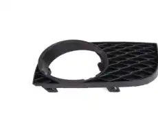 Решетка бампера INFINITI 622561NH0A