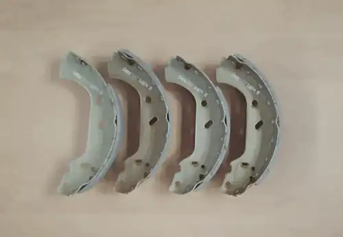 Тормозные колодки барабанные DAFMI DA674