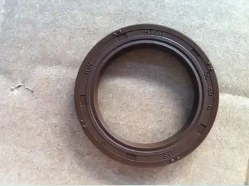 САЛЬНИК РАСПРЕДВАЛА E010130010 HOT-PARTS