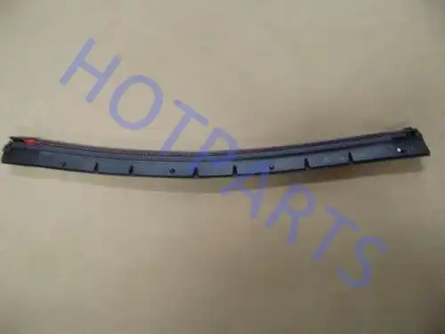 Уплотнитель двери HOT-PARTS 6207022-K00
