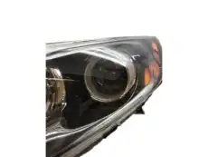 Фонарь габаритный KIA 921012T121