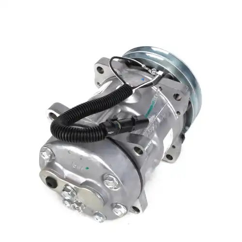 Компрессор кондиционера (СХТ) WR127944 AGCO