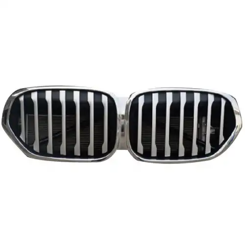 Решетка радиатора BMW 51 13 8 493 451