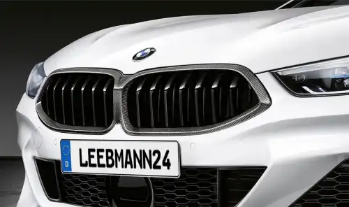 Решетка радиатора BMW 51712472044
