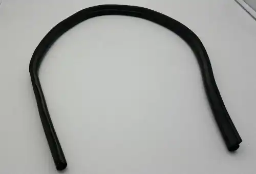  УПЛОТН. КАПОТА 21 (БРТ) 2121-8402200