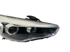 Фонарь габаритный KIA 921023R730