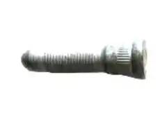 STUD,RR WHL(M14X1.5X58,24THD)(WHEEL STUD) 11588811 GMC