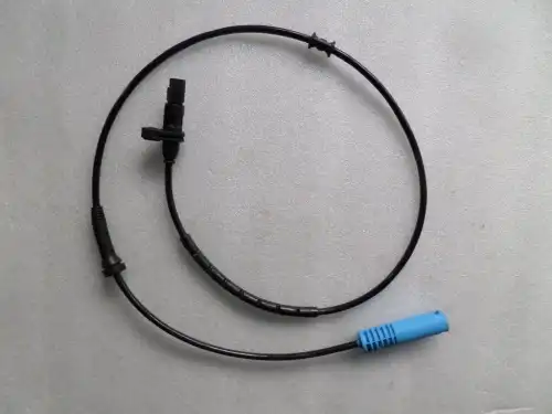 Датчик ABS MAGTECHNIC MAG8028