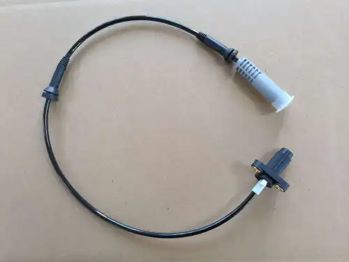 Датчик ABS MAGTECHNIC MAG8021
