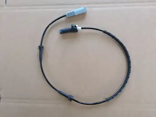 Датчик ABS MAGTECHNIC MAG8022
