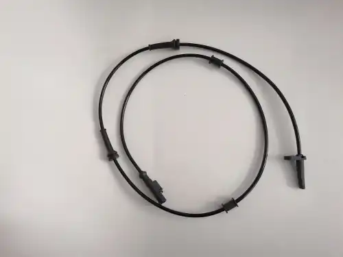 Датчик ABS MAGTECHNIC MAG3282