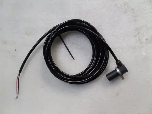 Датчик ABS MAGTECHNIC MAG3428