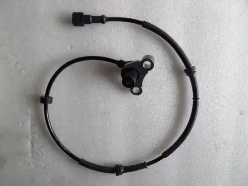 Датчик ABS MAGTECHNIC MAG2774