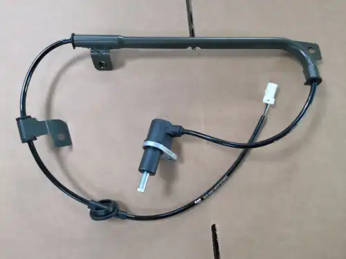 Датчик ABS MAGTECHNIC MAG3585