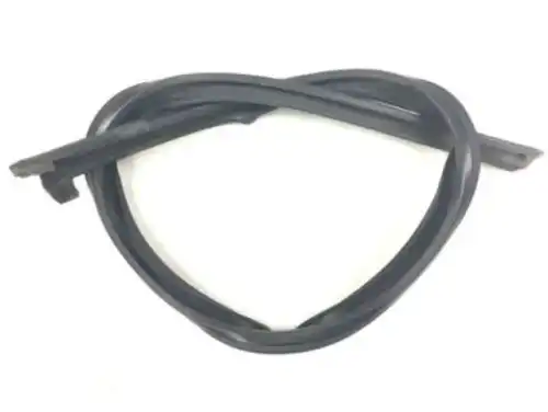 Уплотнитель двери HONDA 72325SV4J01