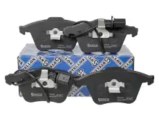 Тормозные колодки дисковые передняя ось STELLOX 975 012-SX