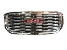 Решетка радиатора GM 84722260