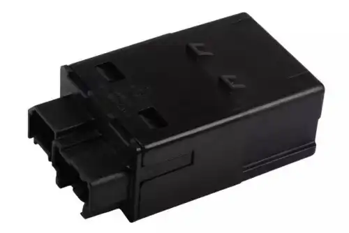 RECEPTACLE 13518992 GM
