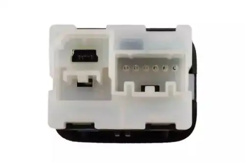 RECEPTACLE 13519244 GM