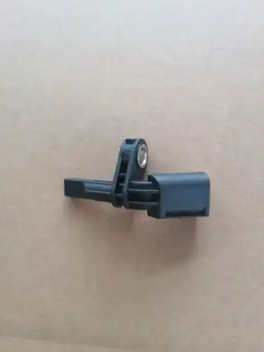 Датчик ABS MAGTECHNIC MAG3787